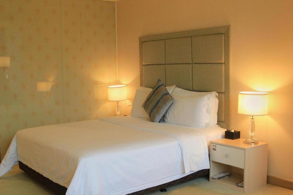 Boke Boutique Hotel Shenzhen Longgang Buitenkant foto