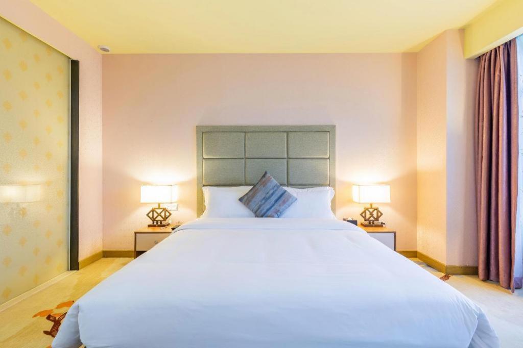 Boke Boutique Hotel Shenzhen Longgang Buitenkant foto