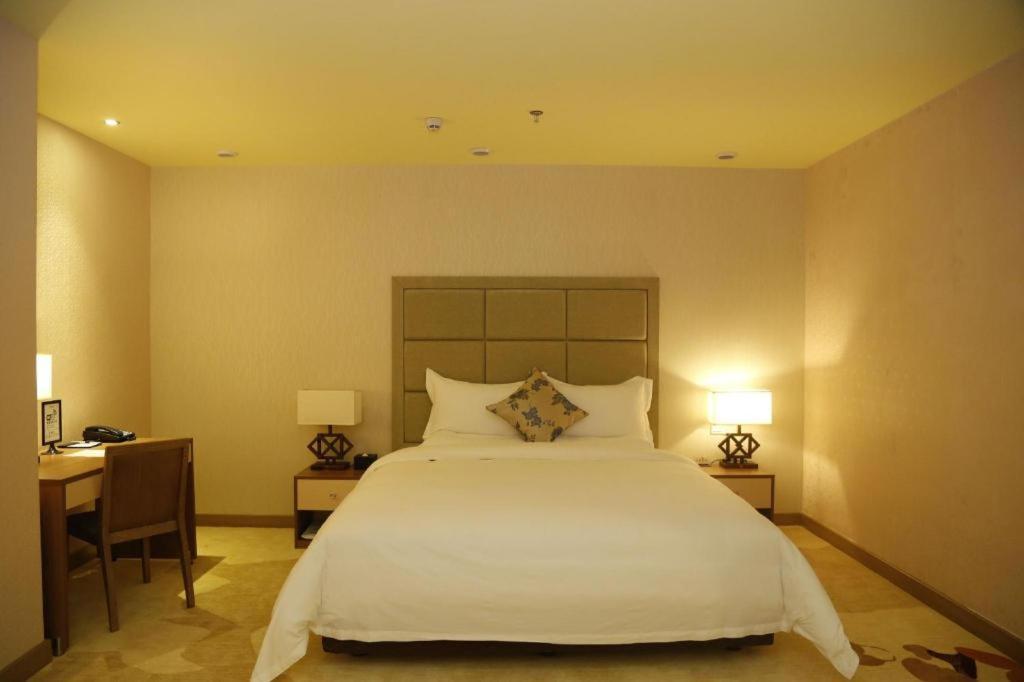 Boke Boutique Hotel Shenzhen Longgang Buitenkant foto