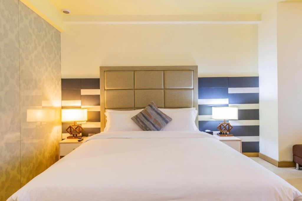 Boke Boutique Hotel Shenzhen Longgang Buitenkant foto